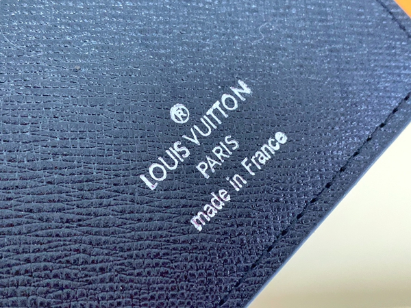 LVコピーウォレット素材ディテール